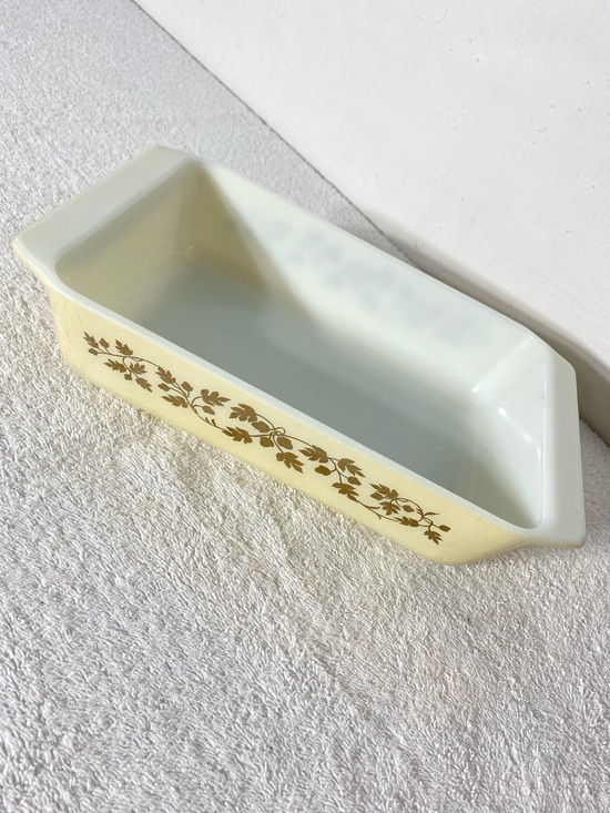 Pyrex Other - Vintage 1960–1963 PYREX Golden Acorn #575-B 2 Quart Space Saver Baking Dish